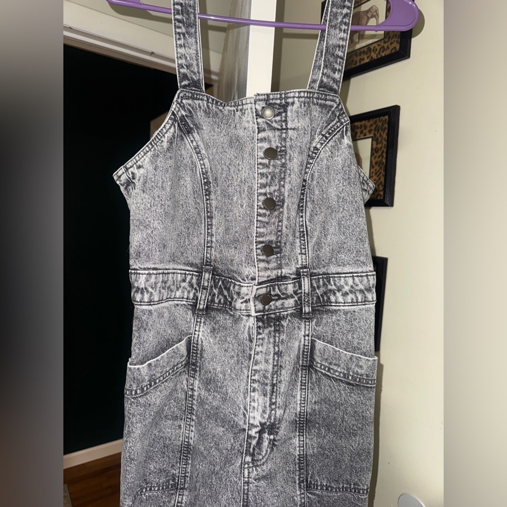 Universal Thread Acid Washed Romper - image 2